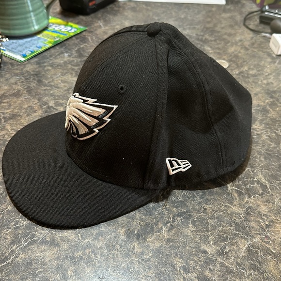 Eagles fitted hat - Picture 2 of 7